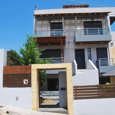 T&A Apartment,Near The Sea. Marathón 외부 사진