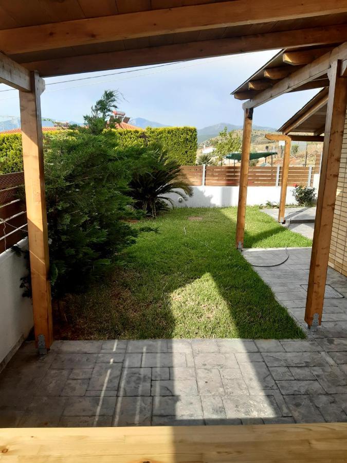 T&A Apartment,Near The Sea. Marathón 외부 사진