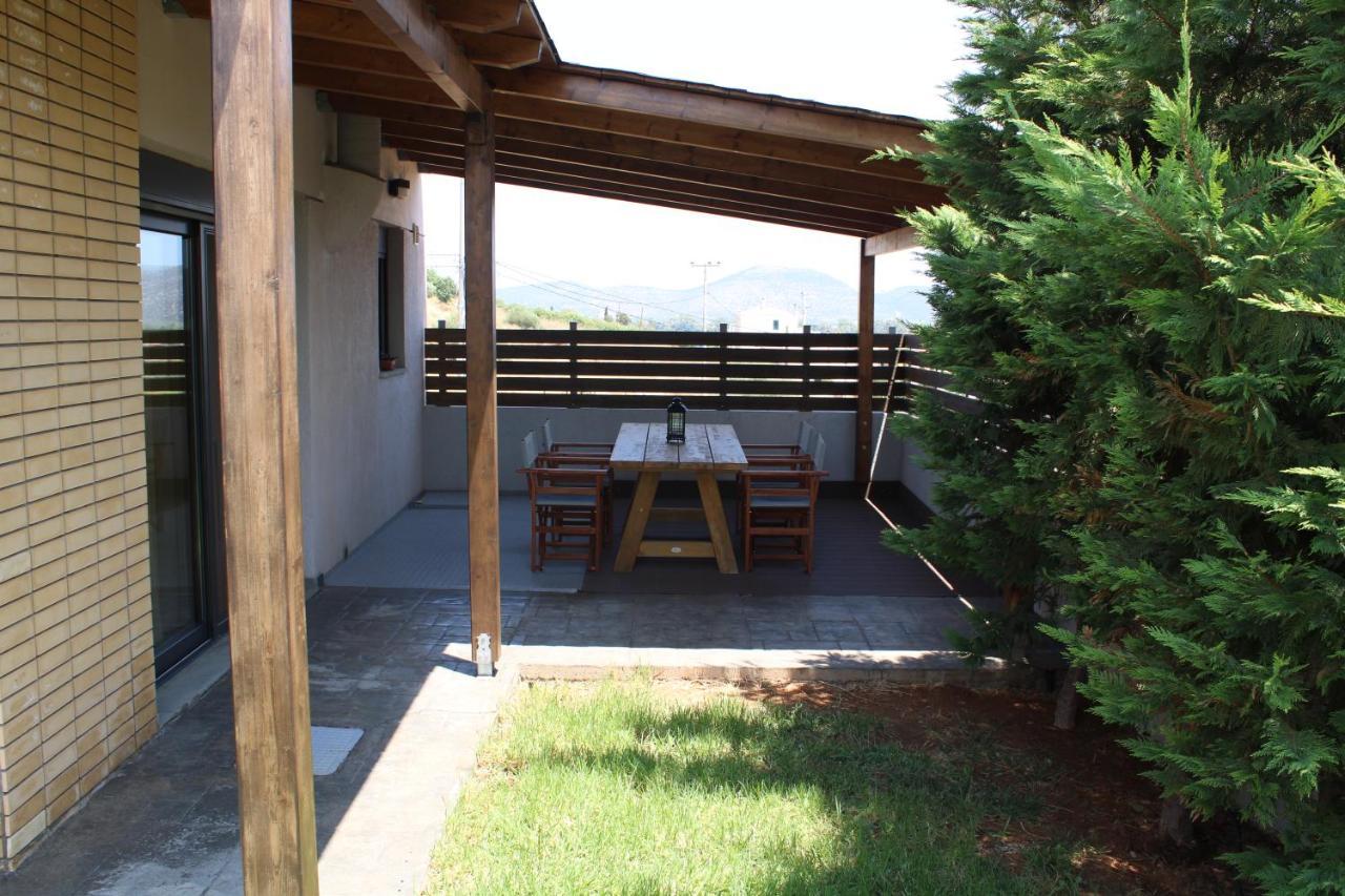 T&A Apartment,Near The Sea. Marathón 외부 사진